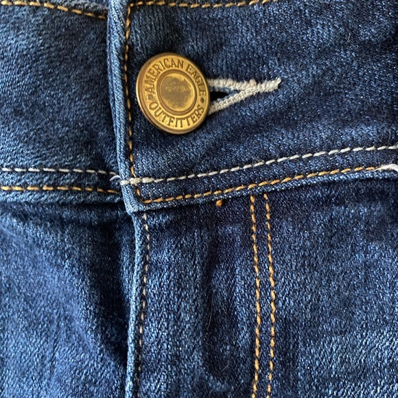 American Eagle slim boot short/court stretch jeans. 99% Cotton 1% Spandex - Picture 8 of 8